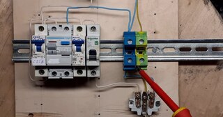 Установка устройства защитного отключения в Советской Гавани в октябре