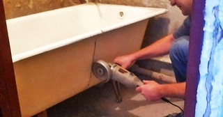 Демонтаж ванны в Советской Гавани в октябре